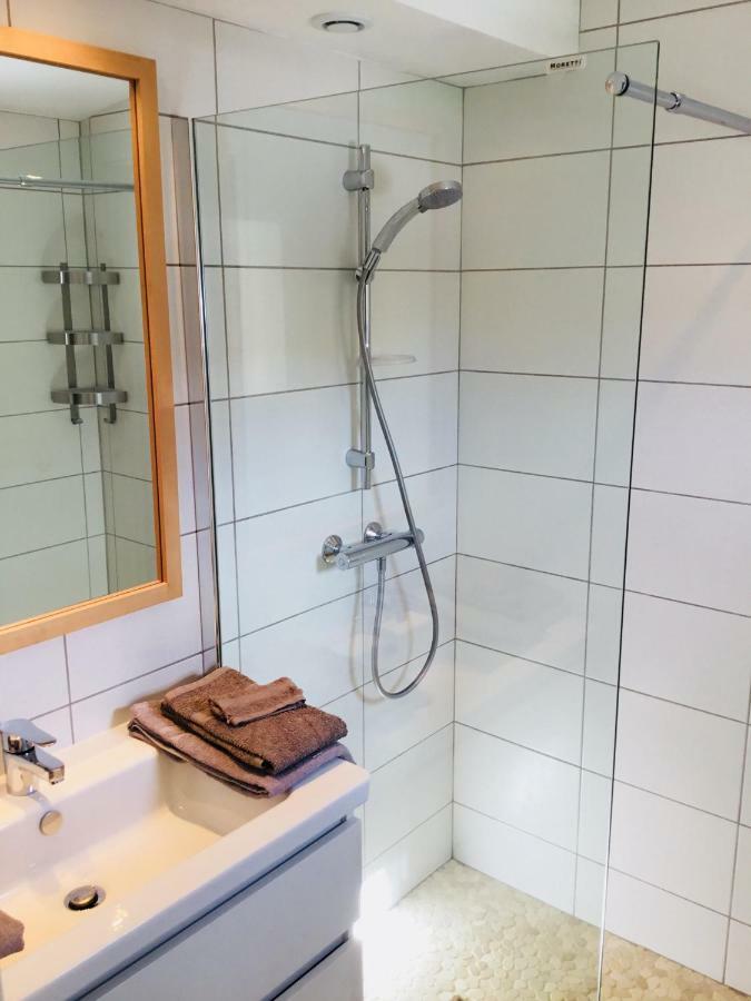 נרבון Gite Blanco Y Madera מראה חיצוני תמונה