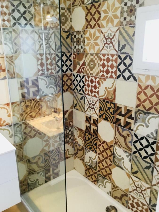 נרבון Gite Blanco Y Madera מראה חיצוני תמונה