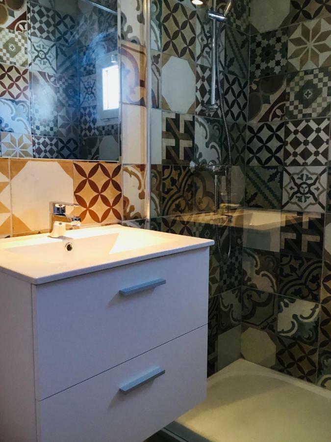נרבון Gite Blanco Y Madera מראה חיצוני תמונה